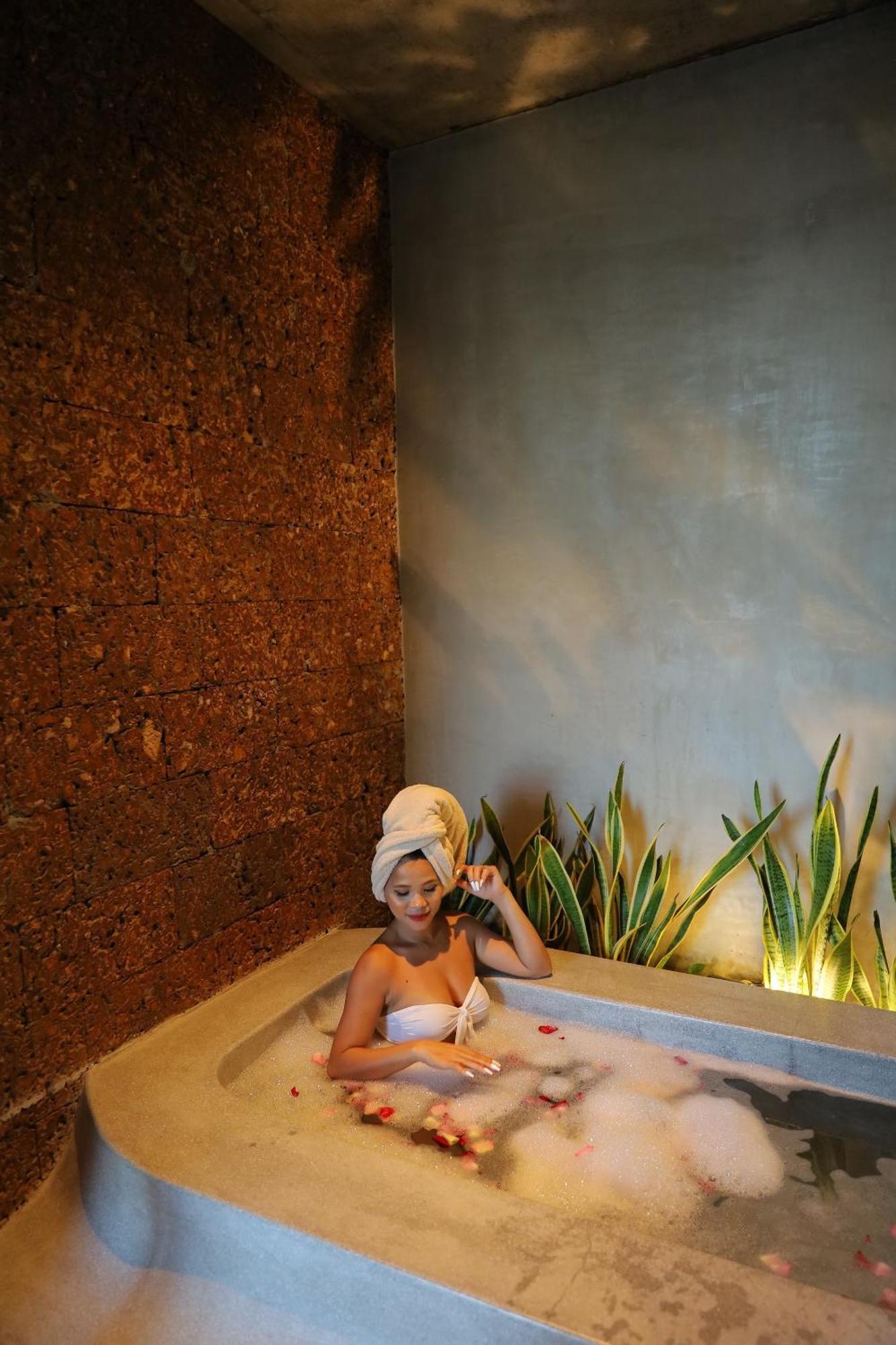Thalia Boutique Hotel Hoian An Ban Bagian luar foto